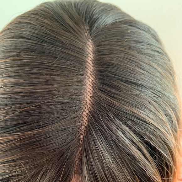 Gorgeous 24” Ombre Coral Mix Lace Front Premium Fiber Wig - Picture 2 of 7